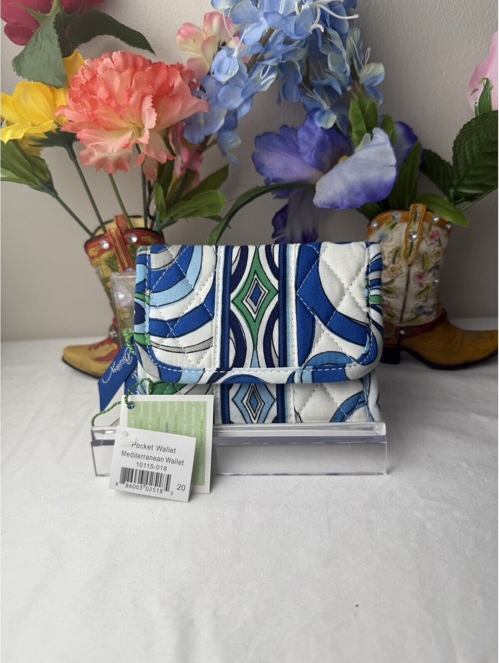 Vera Bradley Mediterranean White Pocket Wallet NWT • Retired Hard to Find